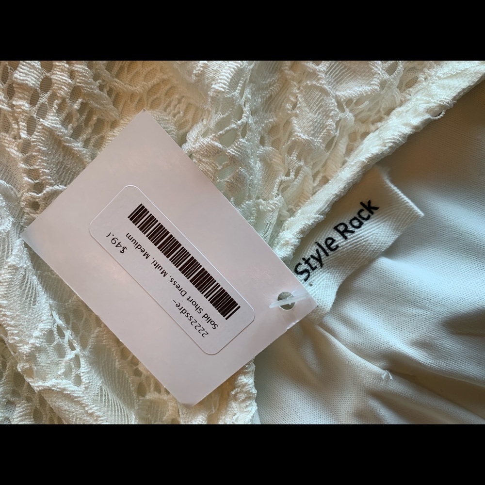 Dress - Picture 5 of 6